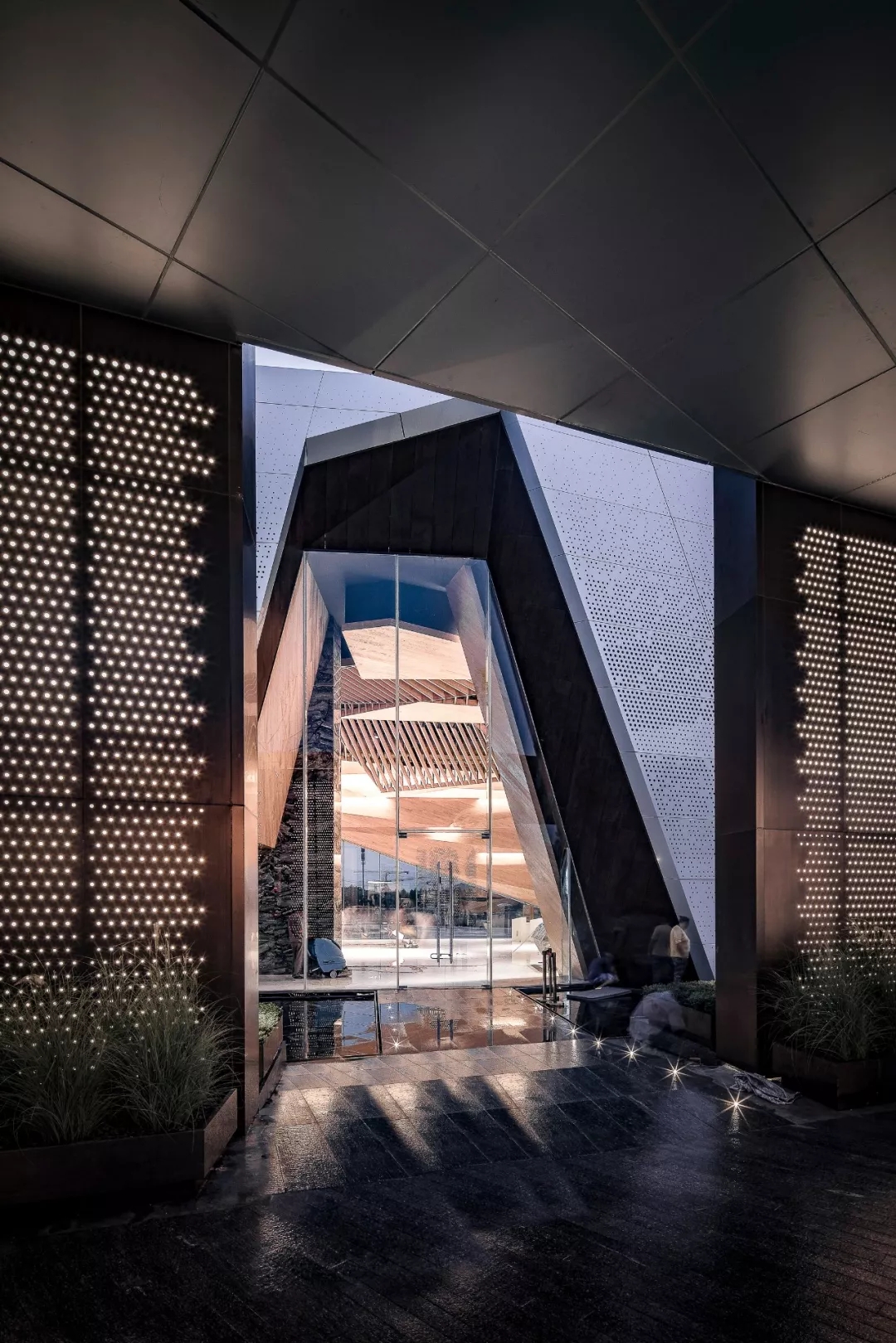 层叠的洞口 by远洋，beat365正版构筑设计